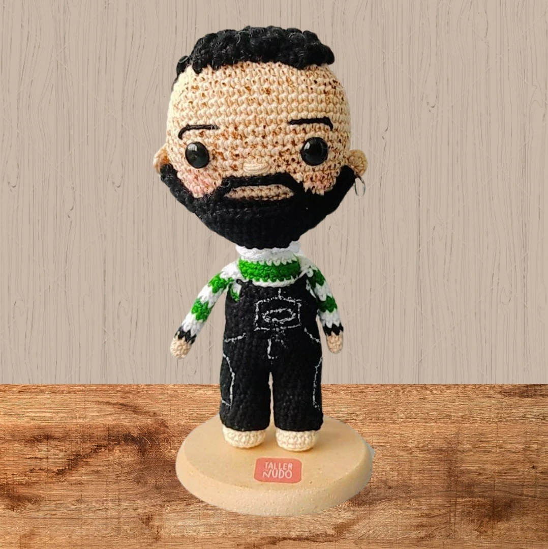 Mini Twin Personalizado sobre base 5 - Taller del Nudo - Amigurumis - Tejido a mano